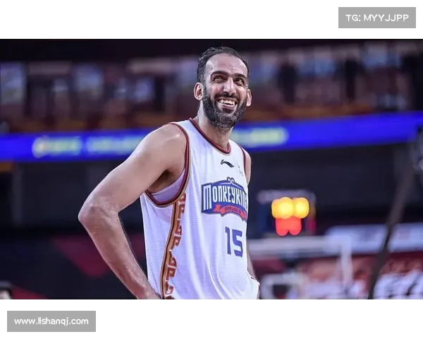 哈达迪坚持不退役背后的动机与未来篮球之路分析 哈达迪坚持不退役背后的动机与未来篮球之路分析